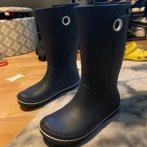 Women’s Size 8 Croc Rainboots